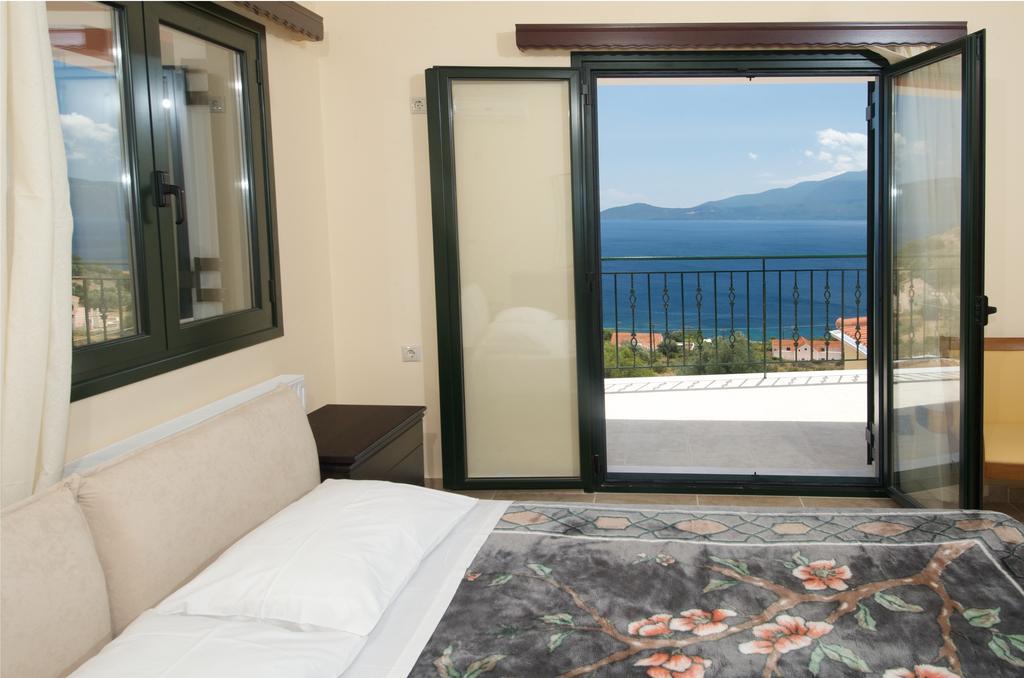 Ferienwohnung Fotini Agia Efimia Zimmer foto